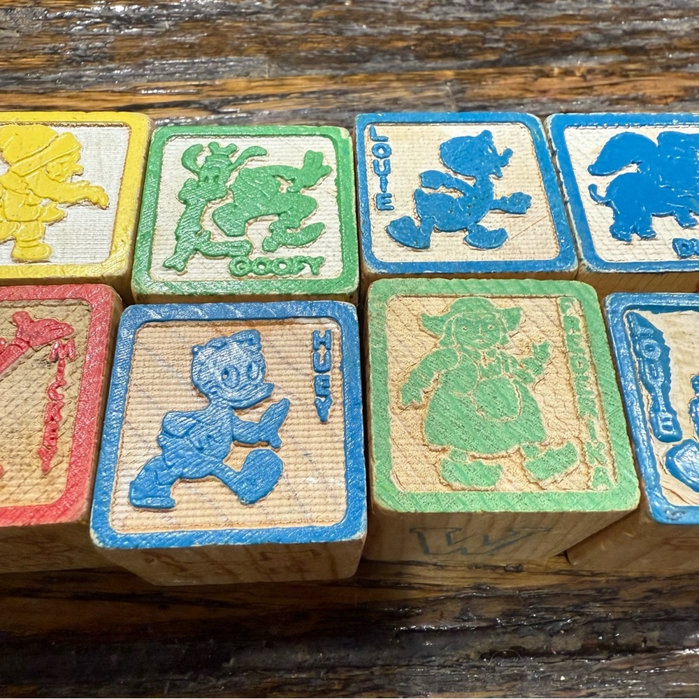 Disney Colorful Wooden Alphabet Blocks for Kids Lot of 10 Disneyland Collectible - Picture 3 of 8